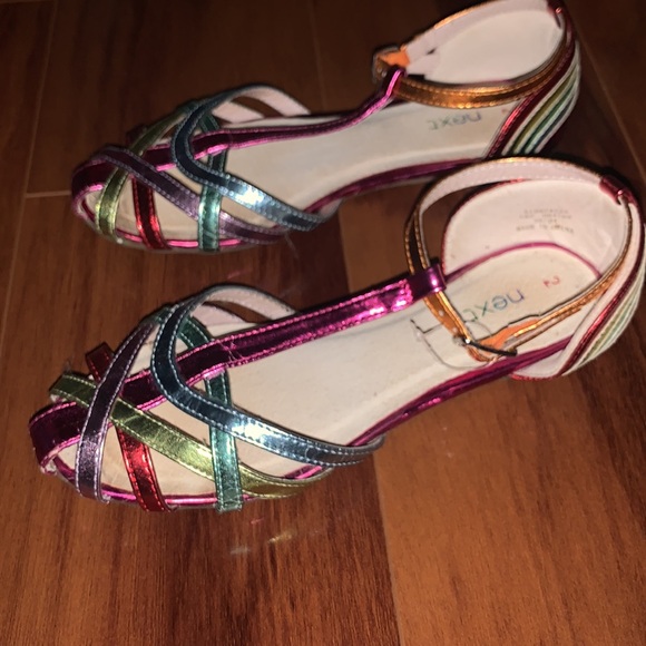 Next, little girl shoes, size 2 - Picture 4 of 5